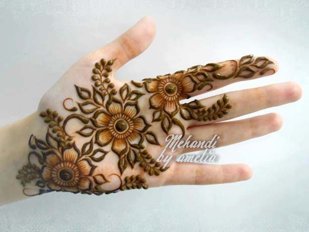 Best Eid & Wedding Mehndi Designs For Girls-Women 2013
