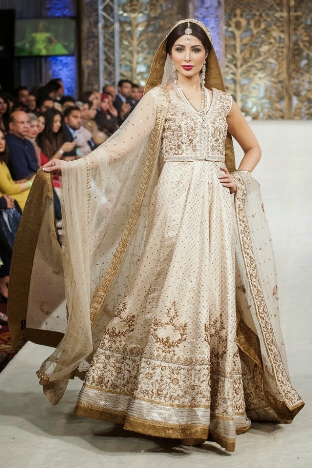 Pakistani Wedding Dresses For Walima