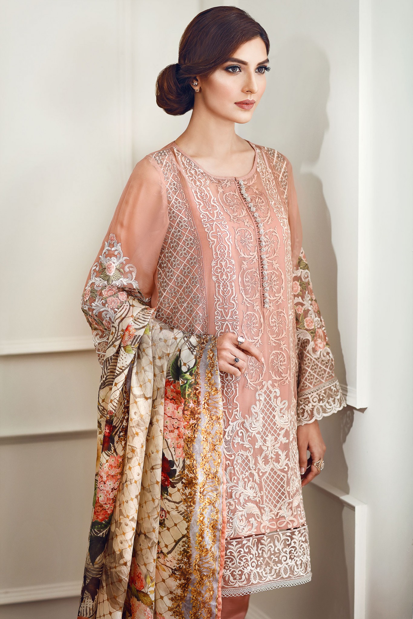 Latest Eid Dresses 2022 For Girls In Pakistan StyleGlow com Latest Eid Dresses 2022 For Girls In Pakistan StyleGlow com