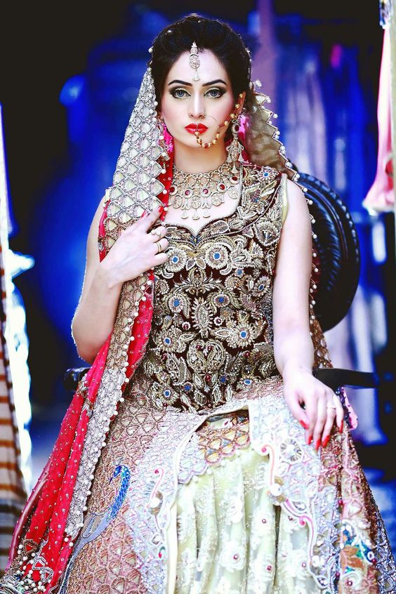  Latest  Pakistani Bridal  Wedding  Dresses  2022 Collection 