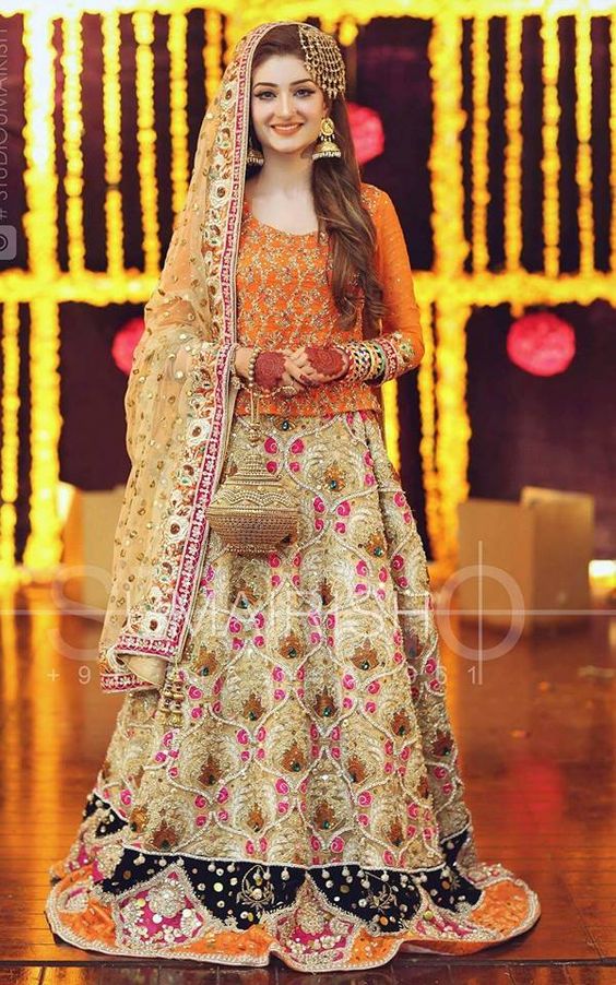 mehndi dresses 2018 pakistani