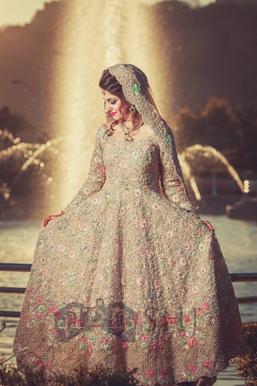 bride dress 2018 pakistani