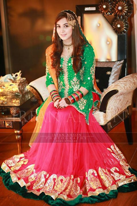 mehndi frock style