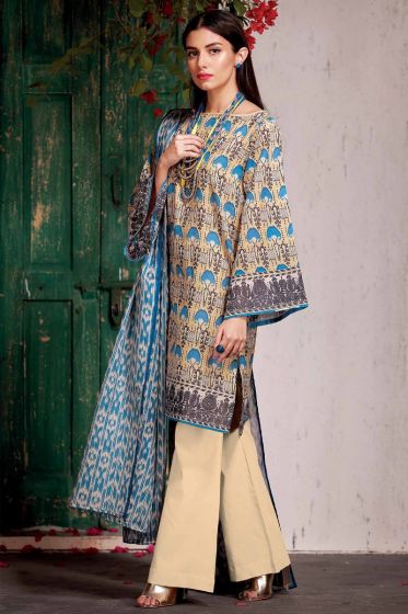 Girl Looking Pretty in Khaadi Summer Collection 2018