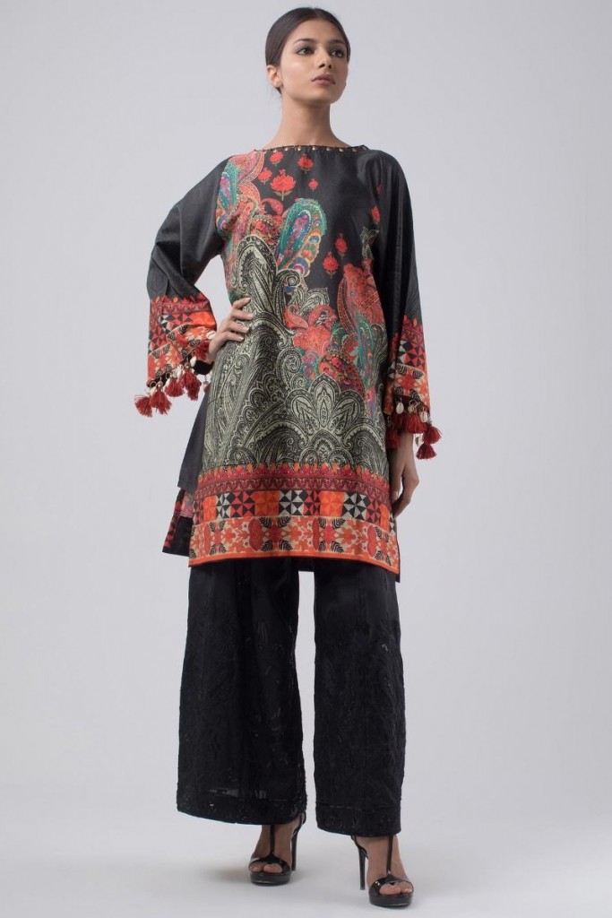 Girl in Black Bottom and Elegant Printed Khaas Shirt
