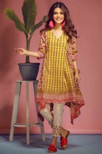 Girl in printed yellow kurta