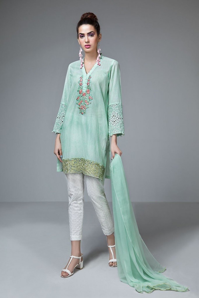 Latest Summer Kurti Designs 2021 Collection for Women in Pakistan ...