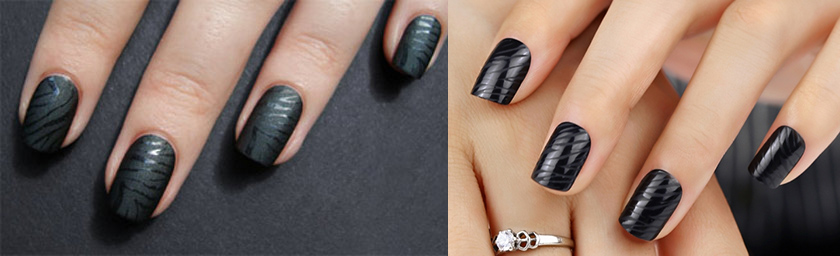 Black Stripped nail Art