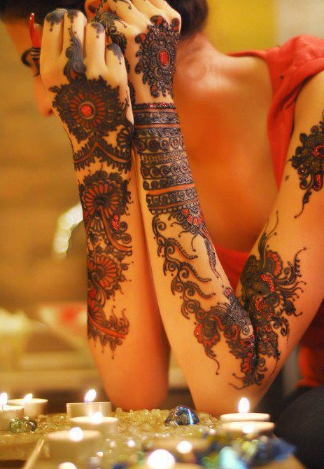 Elegant Mehendi design