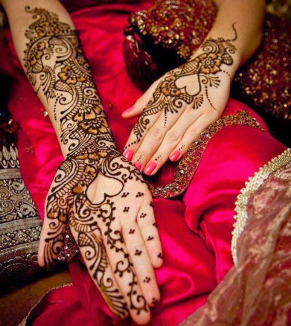 First Look Mehendi Designs