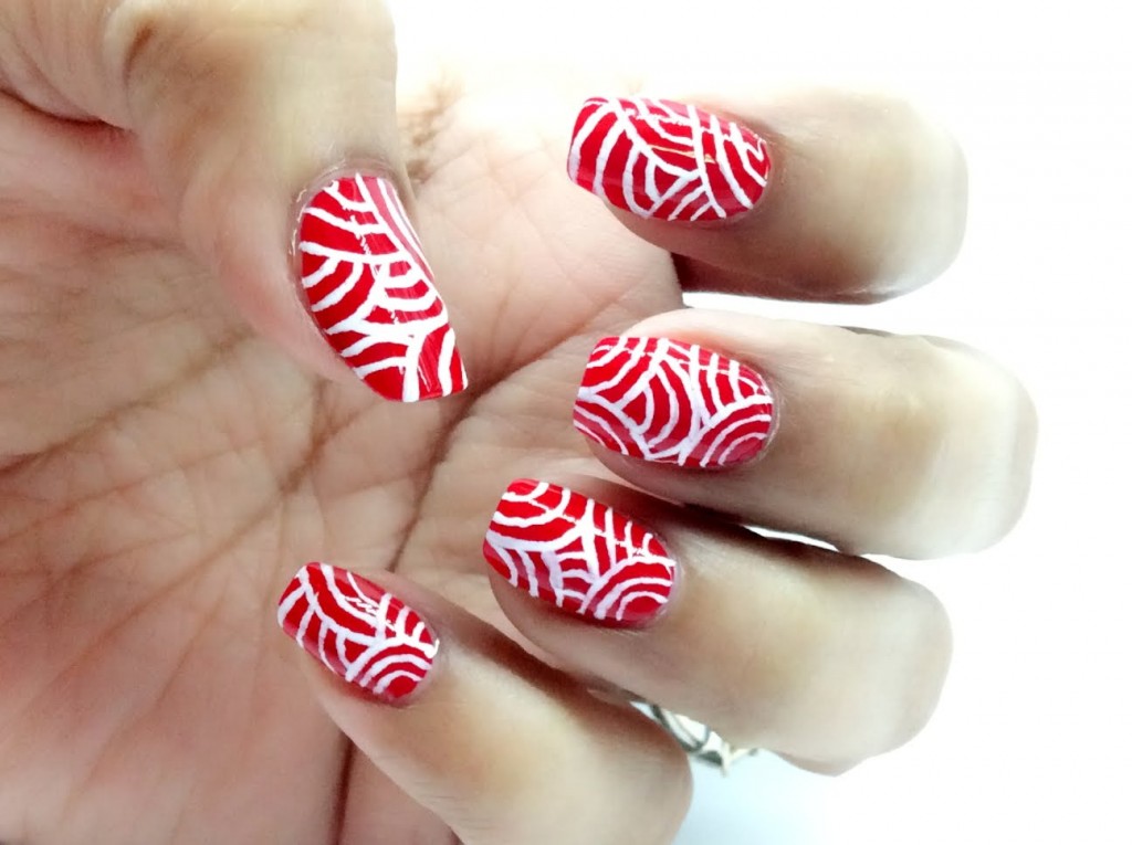 Red and White Christmas Nail Art