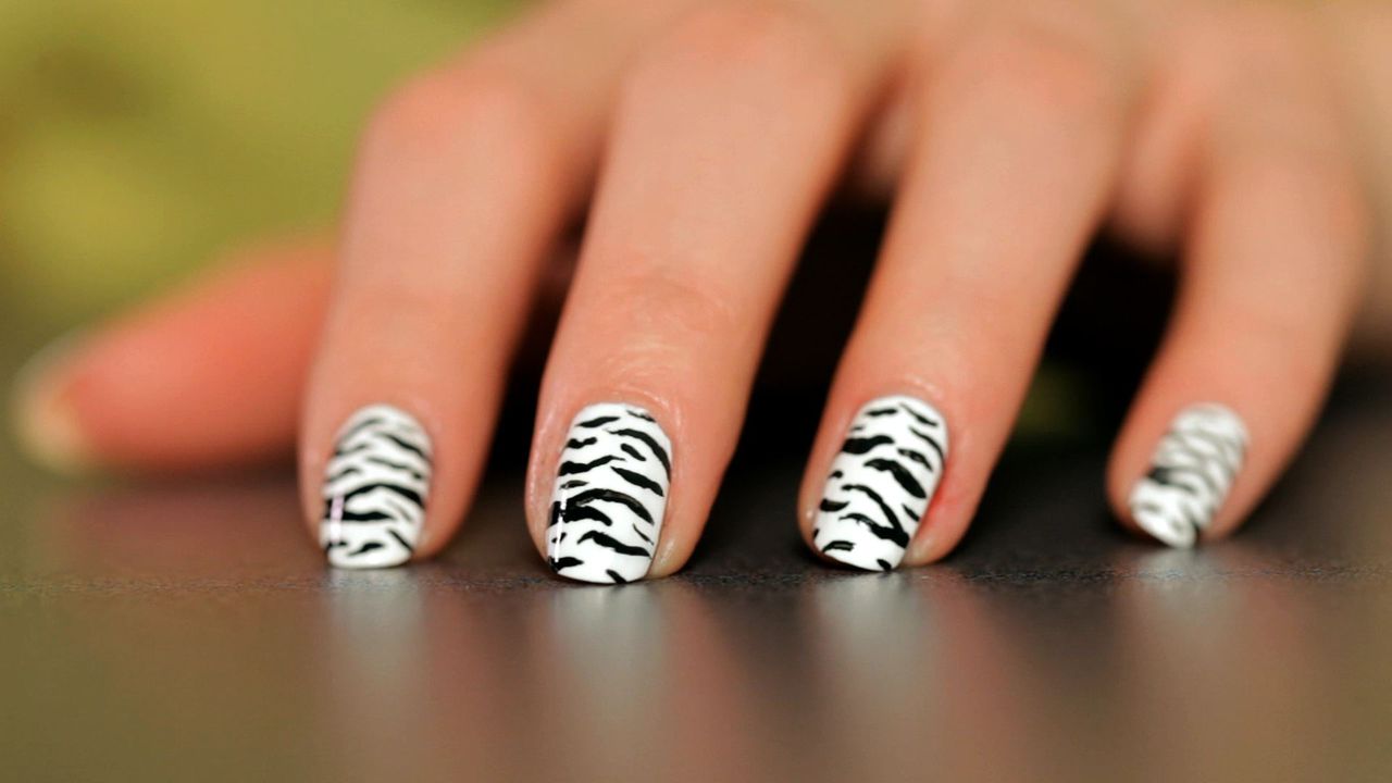 Zebra Print Nails Step by Step Tutorial 2020 How to do Nail Art Guide
