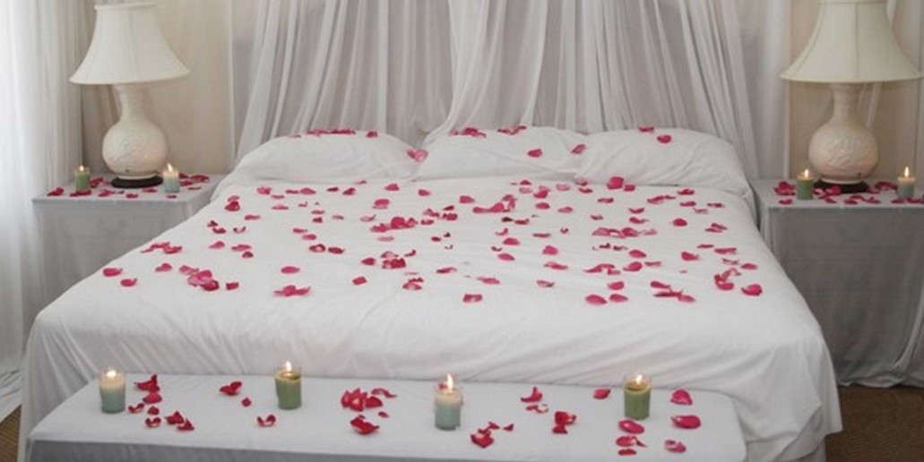 Pakistani Bridal Room Decoration 2023 For Wedding Night 