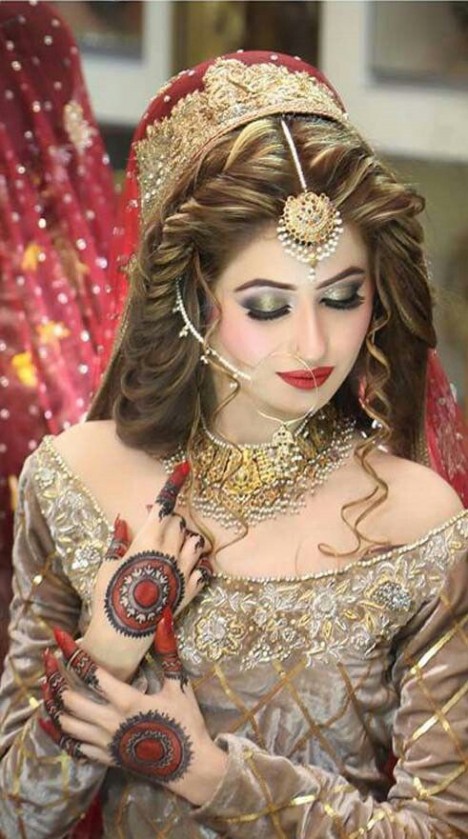 Pakistani and Indian Bridal Hairstyle Trends 2023