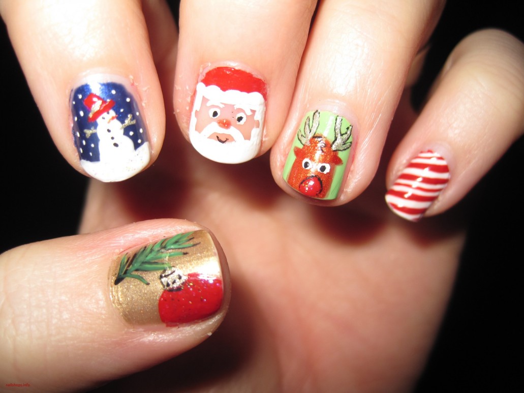 7. Easy Christmas Nail Designs with Glitter - wide 1