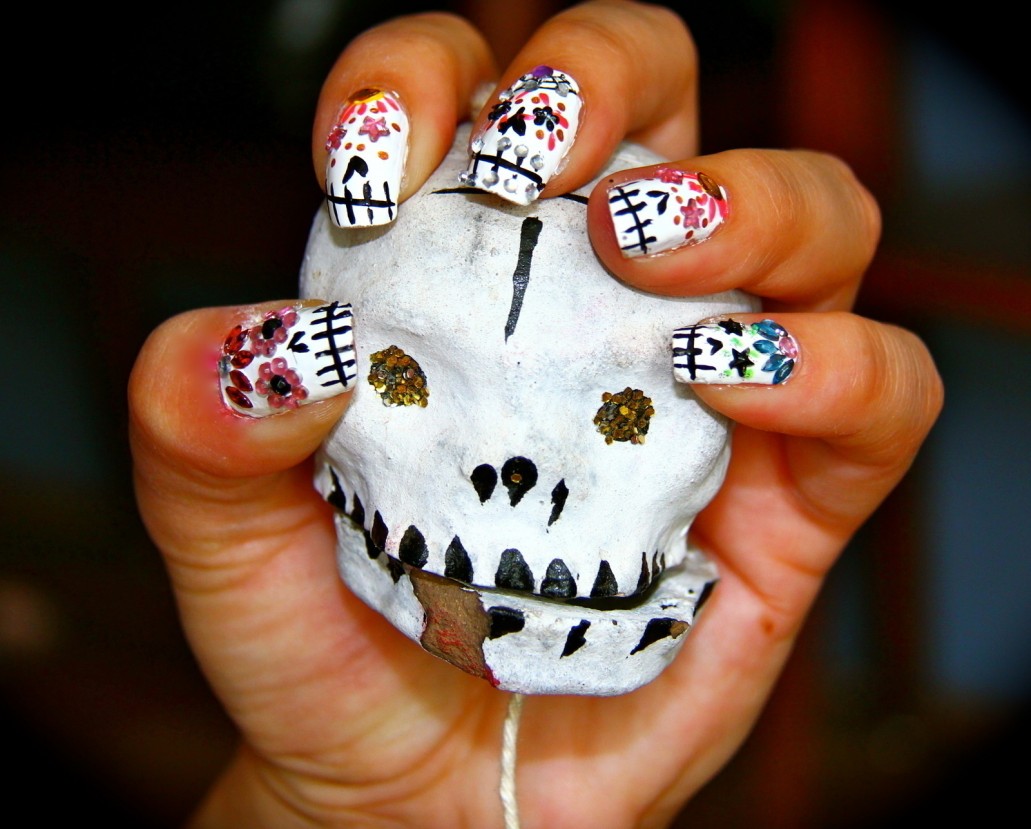 diy skull nail art