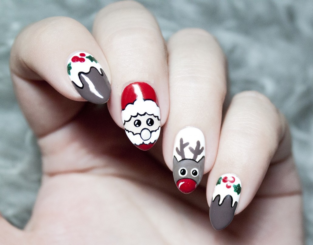 very simple christmas nail art