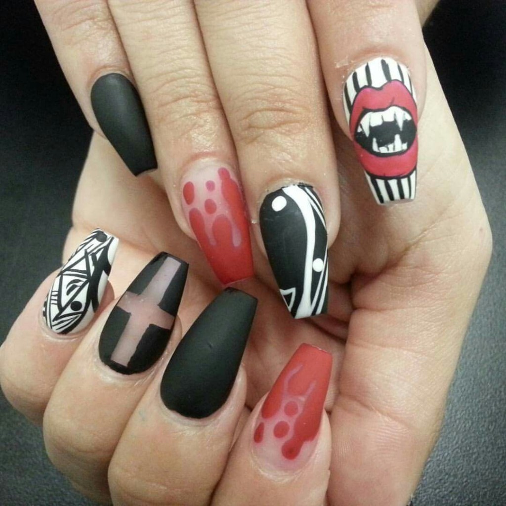Vampire Bloody Nails